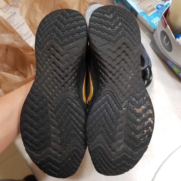 SOLD! Womens Nike Odyssey React - Picture 8 of 8